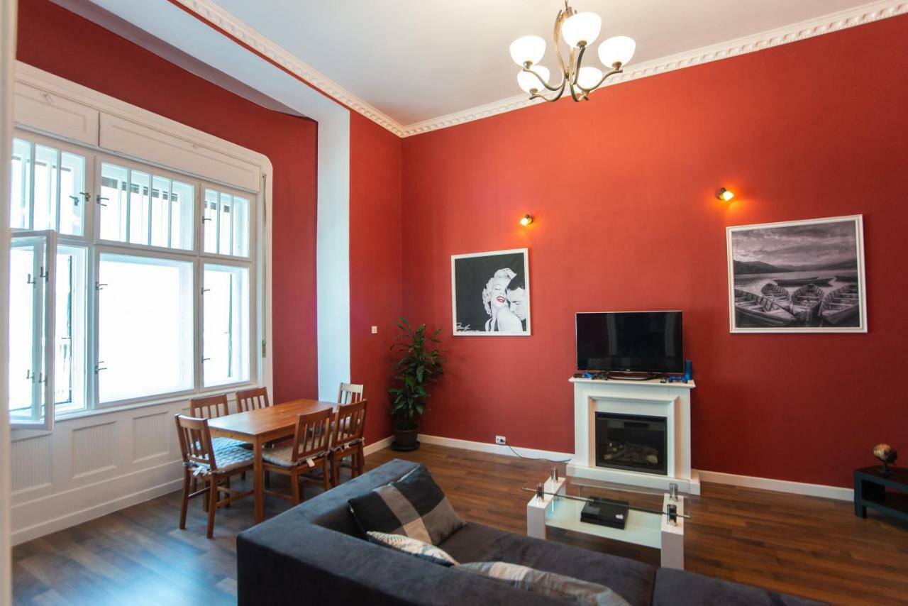 Micsa Steiner Palace Flat Apartment *
